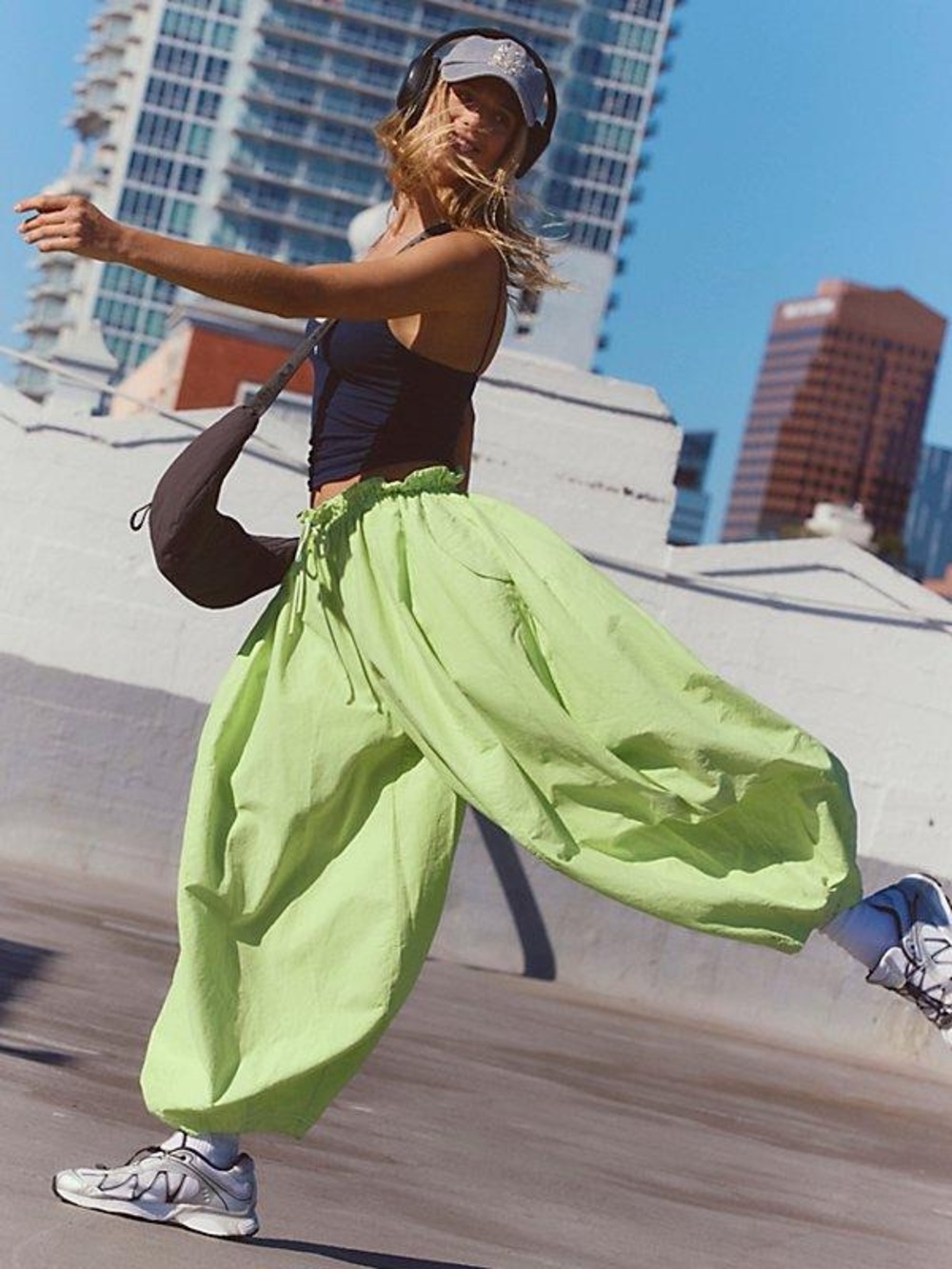 NWT FREE PEOPLE MOVEMENT On The Pulse Balloon Pants | Whipped Lime MSRP $128 M